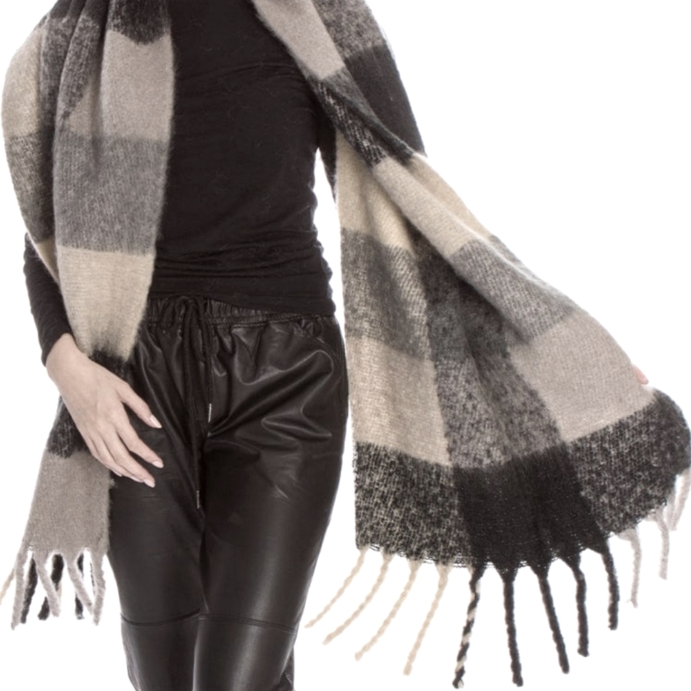 Extra large winter scarf